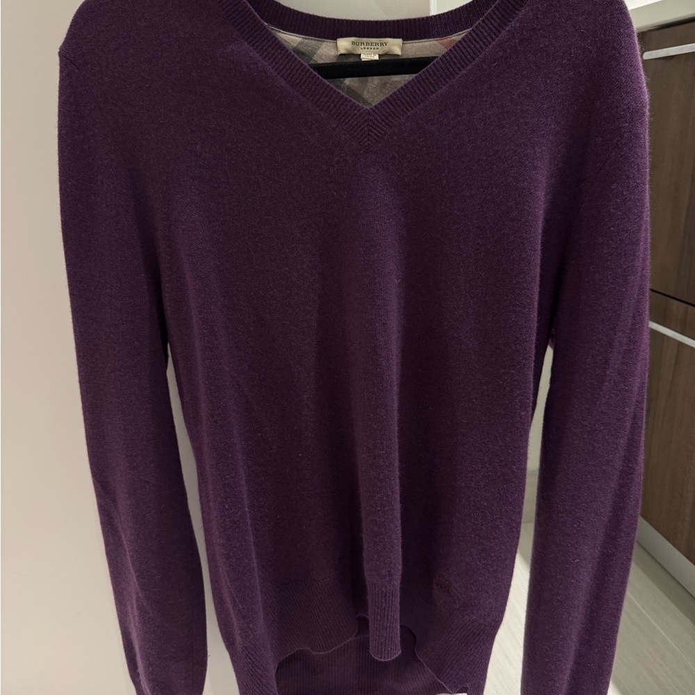 Burberry Men’s Purple V-Neck Cashmere Sweater